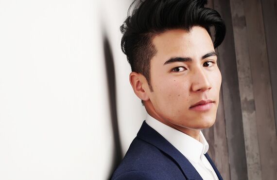 防府にてカラーやカットをはじめ様々な施術を行っている理容室です